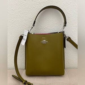Coach Mollie Bucket Leather Bag